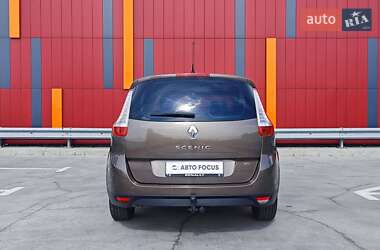Минивэн Renault Grand Scenic 2010 в 