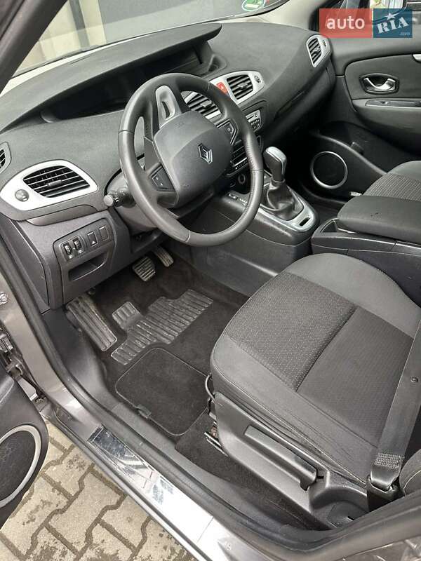 Мінівен Renault Grand Scenic 2011 в Калуші фото 16 Мінівен Renault Grand Scenic 2011 в Калуші