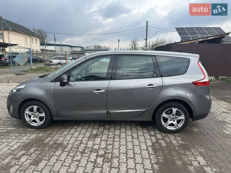 Мінівен Renault Grand Scenic 2011 в Калуші фото 27 Мінівен Renault Grand Scenic 2011 в Калуші