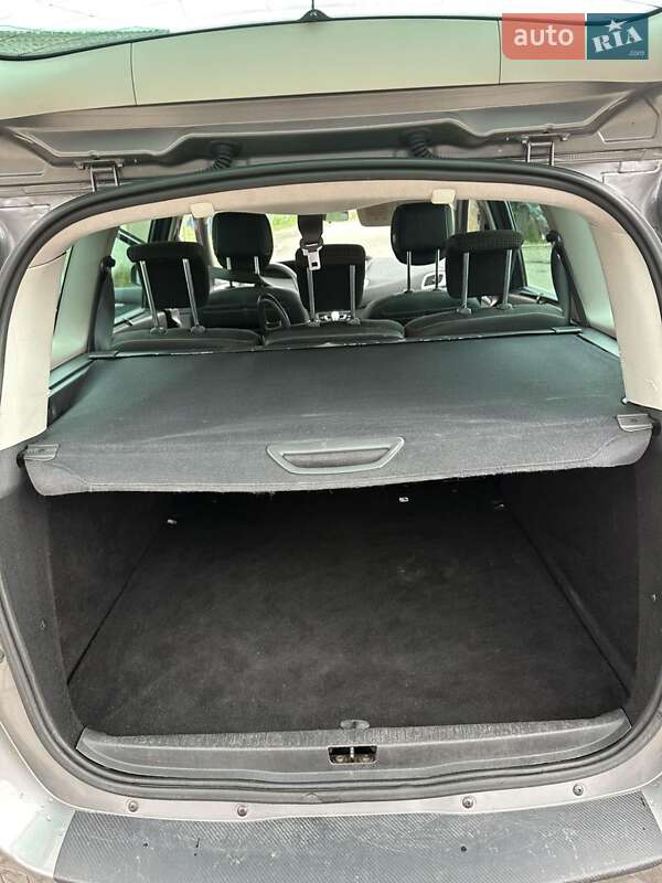 Мінівен Renault Grand Scenic 2011 в Калуші фото 32 Мінівен Renault Grand Scenic 2011 в Калуші