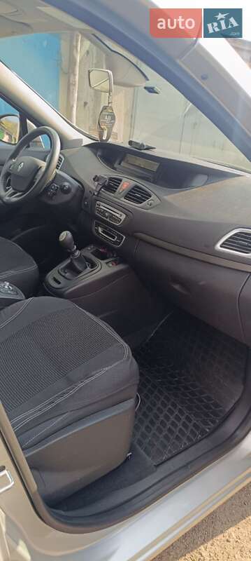 Минивэн Renault Grand Scenic 2009 в Кременчуге