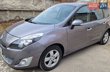 Renault Grand Scenic 2011 Renault Grand Scenic 2011
