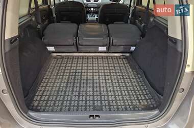 Минивэн Renault Grand Scenic 2011 в 
