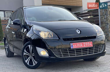 Мінівен Renault Grand Scenic 2012 в 