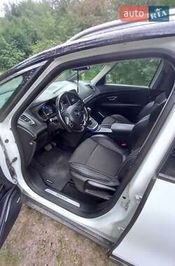 Минивэн Renault Grand Scenic 2016 в 