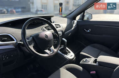 Минивэн Renault Grand Scenic 2014 в 