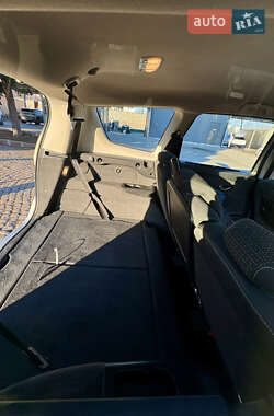 Мінівен Renault Grand Scenic 2009 в 