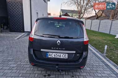 Минивэн Renault Grand Scenic 2011 в 