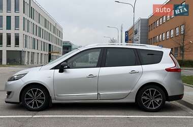 Минивэн Renault Grand Scenic 2013 в 