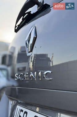 Минивэн Renault Grand Scenic 2013 в 