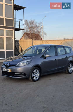 Минивэн Renault Grand Scenic 2013 в 