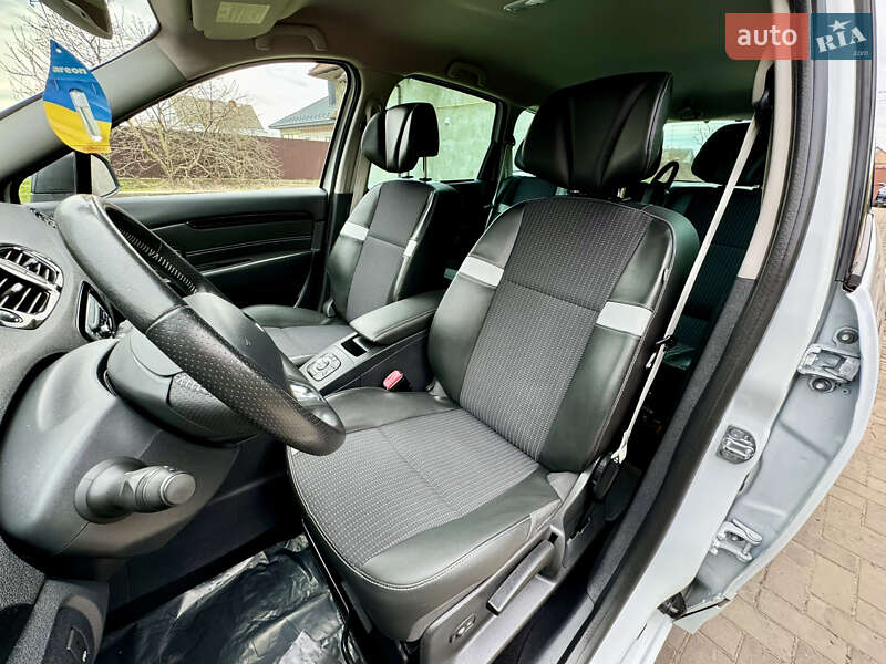 Мінівен Renault Grand Scenic 2013 в Луцьку