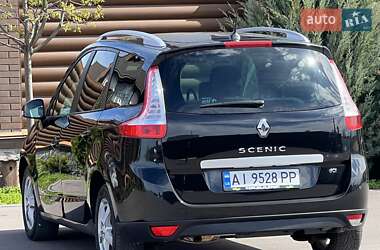 Минивэн Renault Grand Scenic 2016 в 