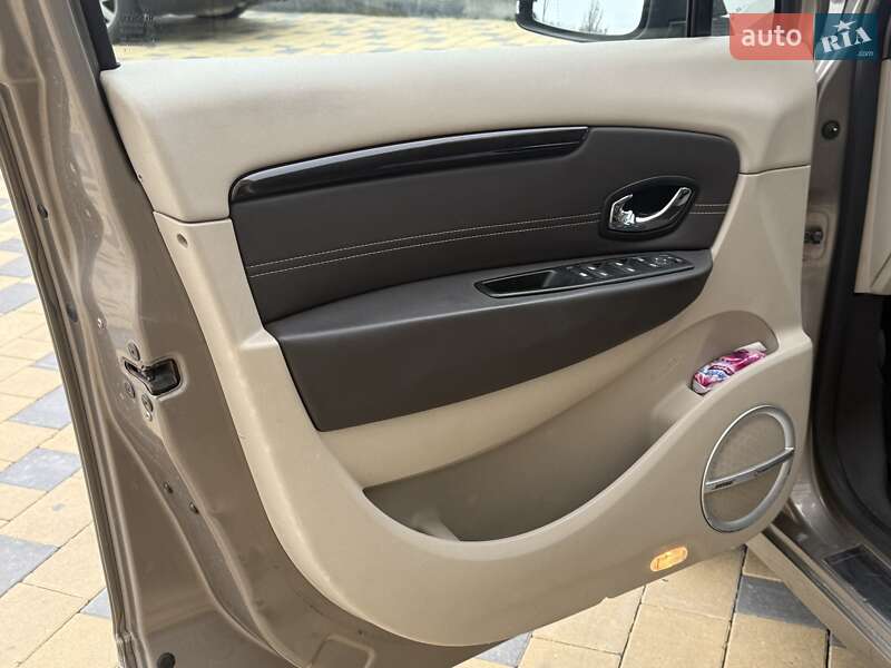 Мінівен Renault Grand Scenic 2013 в Вінниці