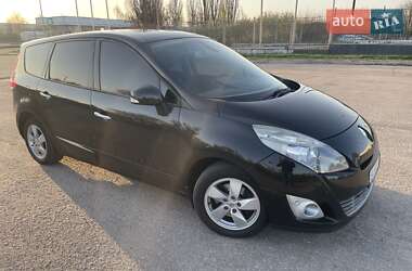 Мінівен Renault Grand Scenic 2009 в 
