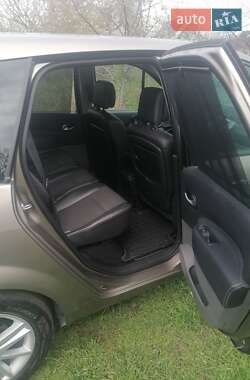 Минивэн Renault Grand Scenic 2008 в 