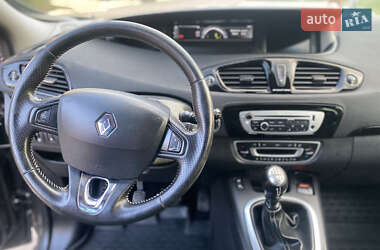 Мінівен Renault Grand Scenic 2013 в 