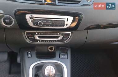 Мінівен Renault Grand Scenic 2012 в 