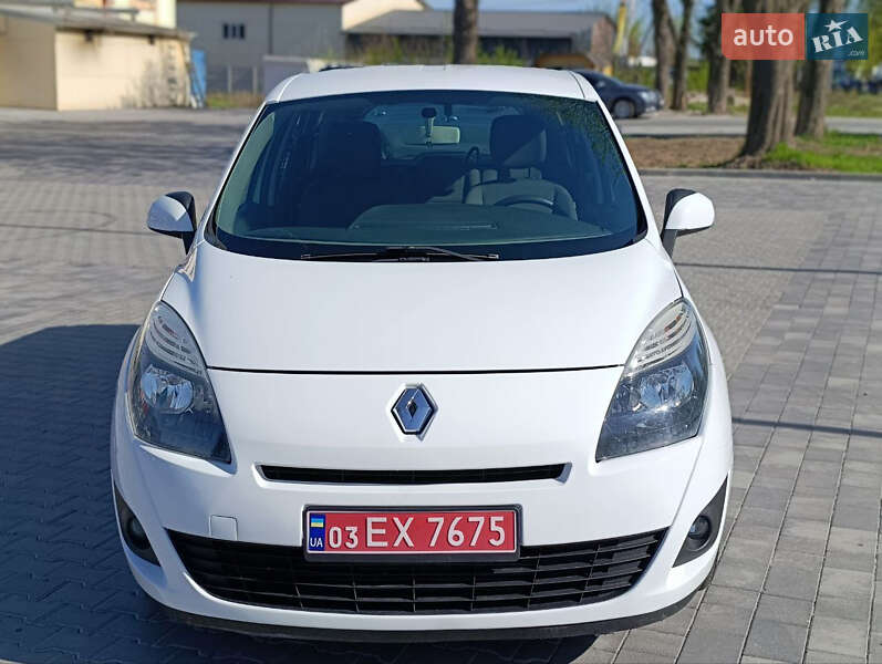Минивэн Renault Grand Scenic 2011 в Виннице