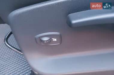 Минивэн Renault Grand Scenic 2015 в 