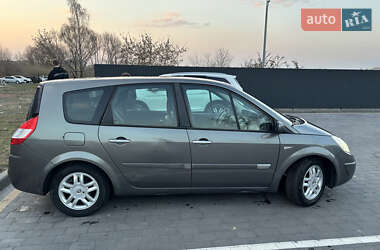 Минивэн Renault Grand Scenic 2005 в 