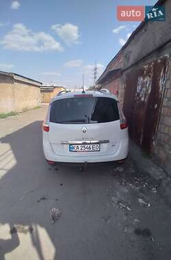 Мінівен Renault Grand Scenic 2012 в 