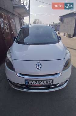 Мінівен Renault Grand Scenic 2012 в 