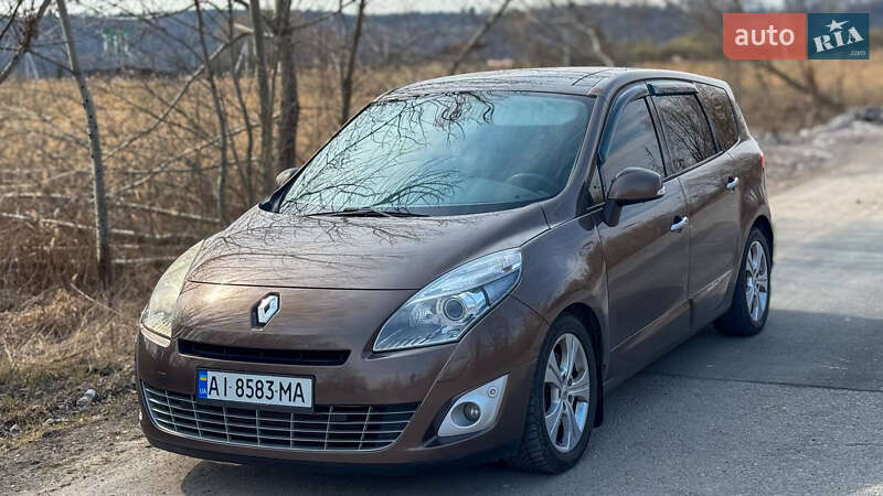 Renault Grand Scenic 2009