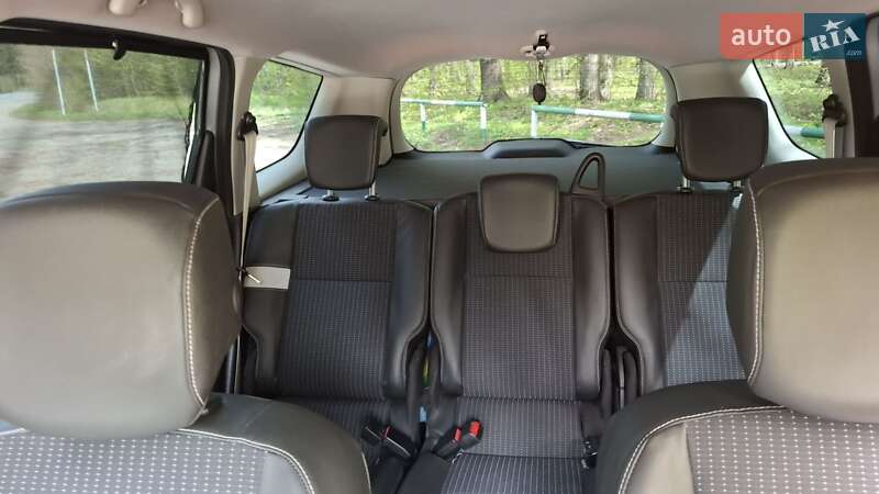 Минивэн Renault Grand Scenic 2013 в Киеве фото 23 Минивэн Renault Grand Scenic 2013 в Киеве