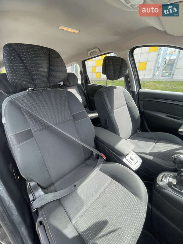 Мінівен Renault Grand Scenic 2010 в Житомирі