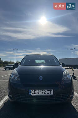 Минивэн Renault Grand Scenic 2010 в 