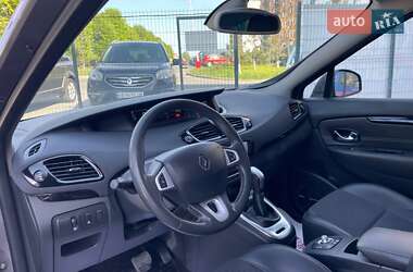 Минивэн Renault Grand Scenic 2012 в 