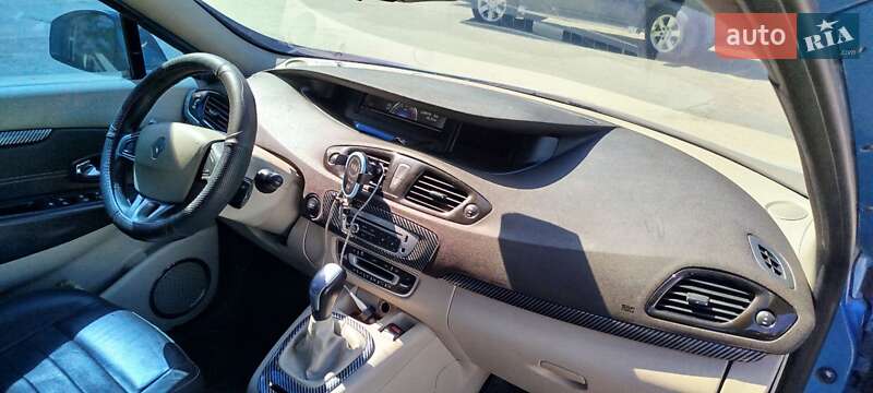 Мінівен Renault Grand Scenic 2012 в Чернівцях