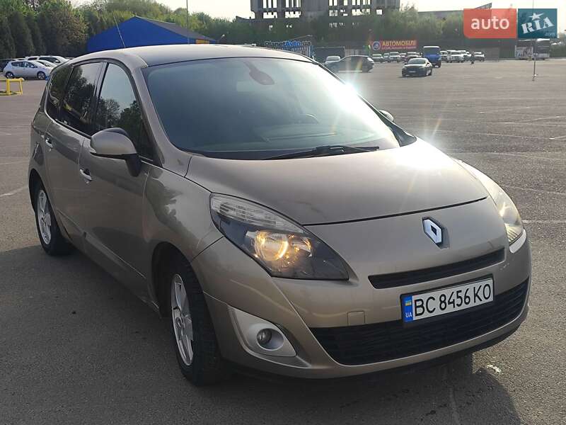 Renault Grand Scenic 2009