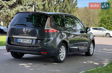 Минивэн Renault Grand Scenic 2009 в 