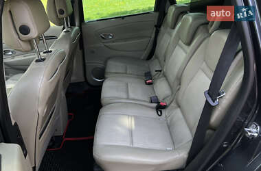 Минивэн Renault Grand Scenic 2009 в 