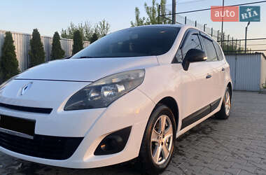 Мінівен Renault Grand Scenic 2009 в Кіцмані