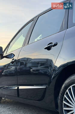 Мінівен Renault Grand Scenic 2013 в 