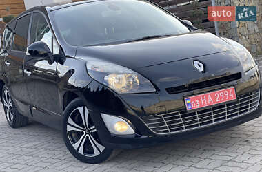 Мінівен Renault Grand Scenic 2012 в Стрию