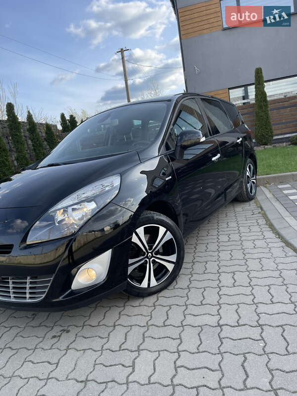 Мінівен Renault Grand Scenic 2012 в Стрию