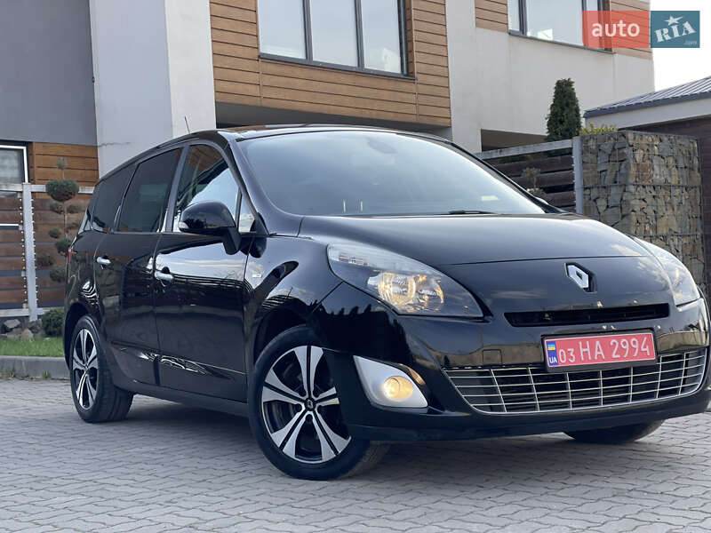 Мінівен Renault Grand Scenic 2012 в Стрию