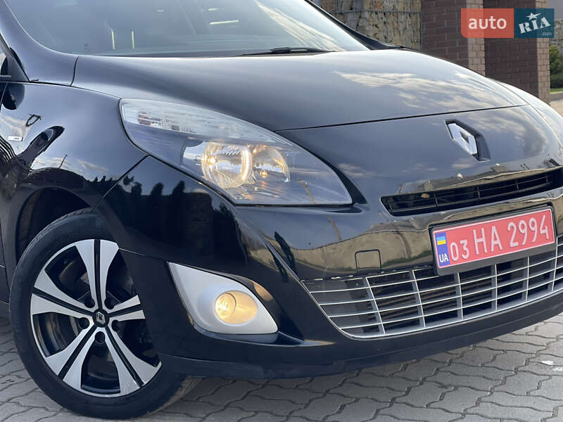 Мінівен Renault Grand Scenic 2012 в Стрию
