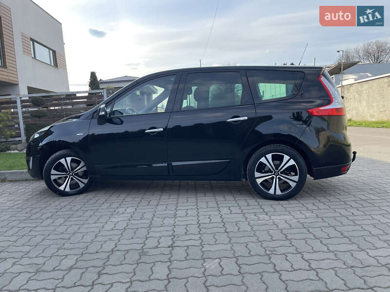 Мінівен Renault Grand Scenic 2012 в Стрию