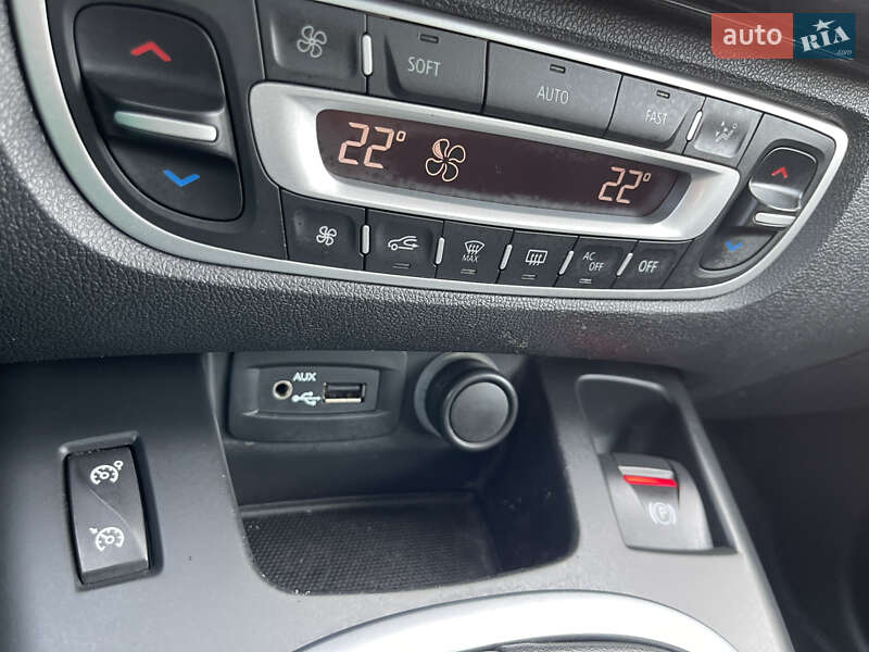 Мінівен Renault Grand Scenic 2012 в Стрию
