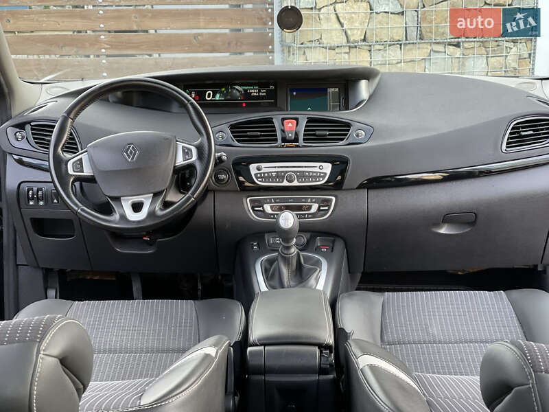 Мінівен Renault Grand Scenic 2012 в Стрию