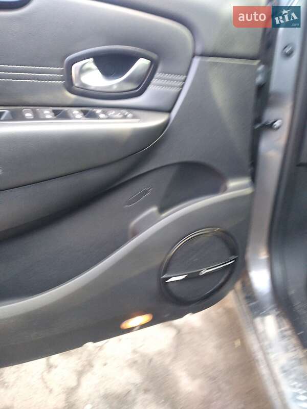 Минивэн Renault Grand Scenic 2011 в Изяславе