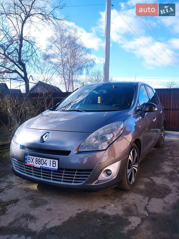 Минивэн Renault Grand Scenic 2011 в Изяславе