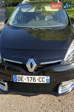Минивэн Renault Grand Scenic 2014 в 