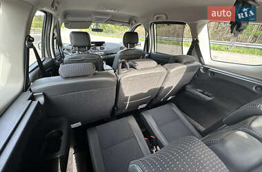 Минивэн Renault Grand Scenic 2011 в 