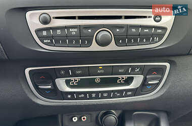 Минивэн Renault Grand Scenic 2011 в 